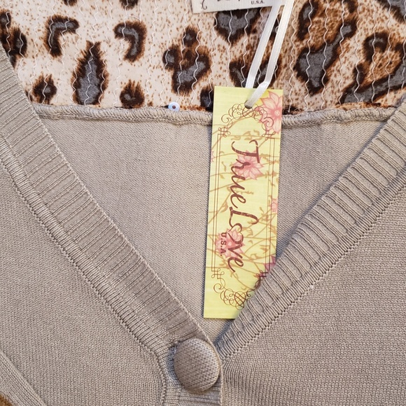 NWT tan cardigan - Picture 2 of 8